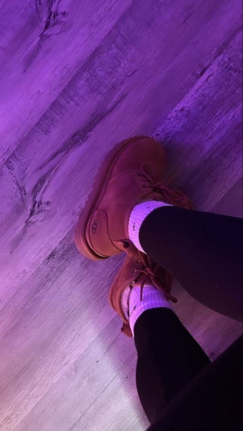 0.5 Flicks Shoes, 0 5 Pictures Shoes, 0.5 Shoe Pics, Shoes Pics Aesthetic, Shoe Flicks, Shoe Pic, Cute Uggs, Shoe Pics, Pretty Sneakers