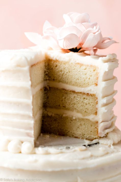 Wedding Cake Recipes Homemade, Vanilla Wedding Cake, Nature Cake, Cake Flour Substitute, Homemade Wedding Cake, 2 Tier Wedding Cakes, Apple Cakes, Wedding Cake Vanilla, Baking Journal