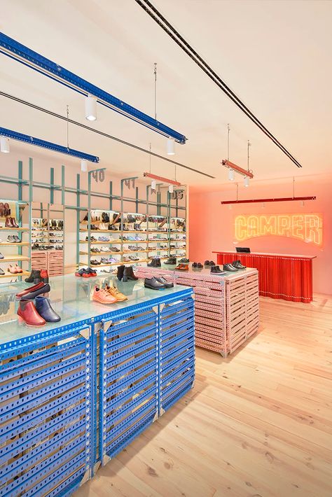 oficina penadés builds malaga's camper store with perforated metal profiles Bouroullec Brothers, Camper Store, Tatami Mat, Perforated Metal, Retail Interior, City Design, Commercial Interiors, Retail Design, Shoe Store