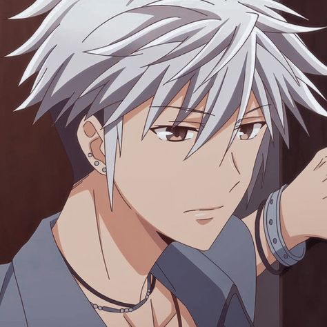 Hatsuharu Sohma, Yuki Onna, Tohru Honda, Orphan Girl, Fruits Basket Anime, Fruits Basket, Fruit Basket, Handsome Anime, Iconic Characters