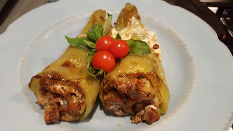 Italian Stuffed Cubanelle Peppers Stuffed Cubanelle Peppers Recipe, Stuffed Italian Frying Peppers, Sausage Stuffed Cubanelle Peppers, Stuffed Cubanelle Peppers, Canned Peppers, Italian Peppers, Cubanelle Pepper, Pepper Recipes, Banana Peppers