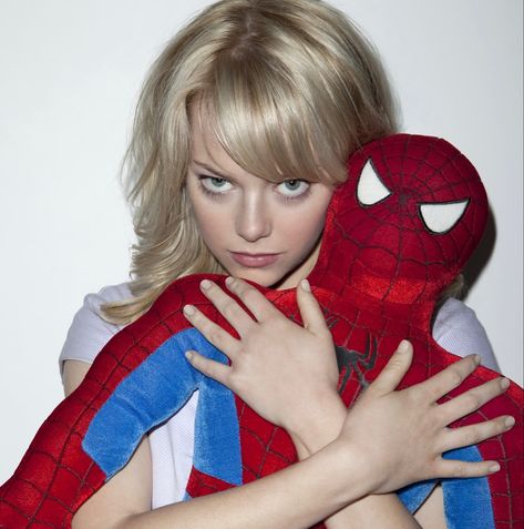 Emma Stone Gwen Stacy, Spiderman Outfit, Peter Parker Spiderman, Spiderman 3, Gwen Stacy, Spider Gwen, Andrew Garfield, Emma Stone, Amazing Spiderman