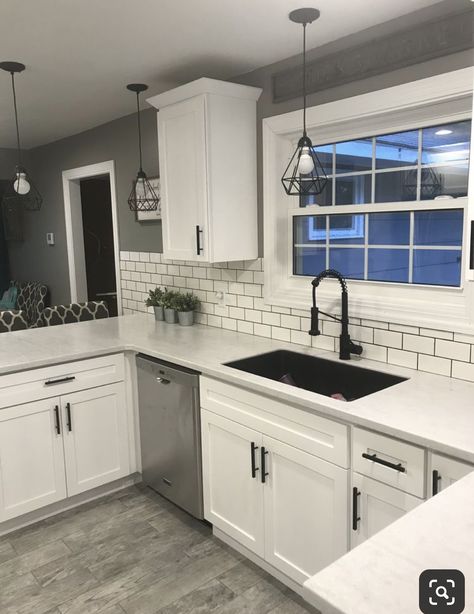 White Kitchen Design, Kitchen Room Design, Kitchen Redo, Kitchen Remodel Idea, Kitchen Makeover, White Cabinets, Design Case, Diy Kitchen, Home Decor Kitchen