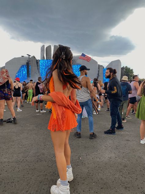 #music #musicfestival⁠ #festival #festivalfashion #festivaloutfit Festival Outfit Inspo, Music Festival Outfit, Disco Outfit, Festival Makeup, Festival Outfit, Electronic Music, Dance Music, Concert Outfit, Festival Fashion