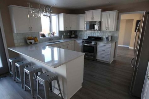 Great place to raise a family - Winnipeg Free Press Homes Galley Kitchen Remodel, Diy Kitchen Remodel, U Shaped Kitchen, Kitchen Designs Layout, Kitchen Remodeling Projects, Kitchen Redo, Kitchen On A Budget, Trendy Kitchen, Kitchen Remodel Idea