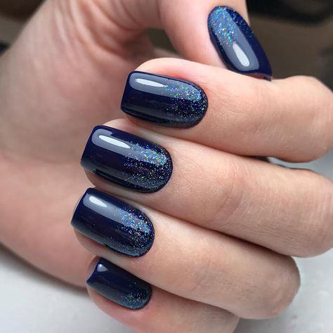 January Nail Dip Ideas, Navy Blue Ombre Nails, January Dip Nails, Ombre Nail Design, Nails Grunge, Inspiration Designs, Ombre Nail Art Designs, Navy Nails, Inspiration Nails