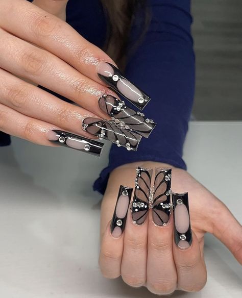 Black Nail Sets Butterfly, Butterfly Duck Nails, Butterfly Nails Black, Cute Black Acrylic Nails, Black Prom Nails Acrylic, Y2k Nails Black, Black Butterfly Nails, Corset Nails, Making Nails