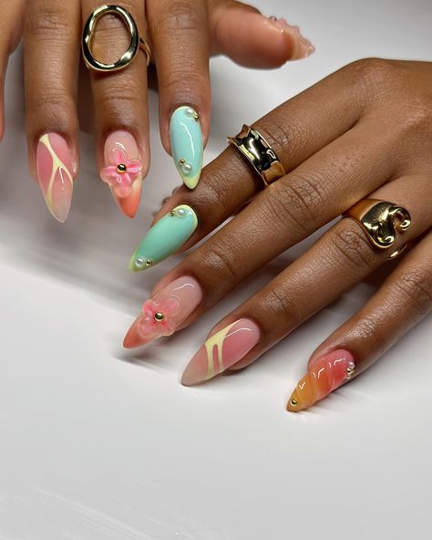 Summer cruise ready!! 🍹🍸🕶️🌞☀️ #dovenailsbysharon Greece Vacation Nails, Summer Cruise Nails, Vacation Nails Acrylic, Puerto Rico Nails, Carribean Nails, Beach Vacation Nails, Vacation Nails Beach, Glossy Nails, Nail Picking