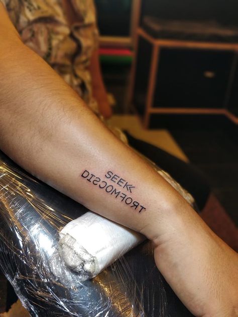 Truth Seeker Tattoo, Seek Discomfort Tattoo Yes Theory, Yes Theory Tattoo, Perception Tattoo Perspective, Philosophy Tattoo Symbols, Discomfort Tattoo, Seeker Tattoo, Seek Tattoo, Seek Discomfort Tattoo