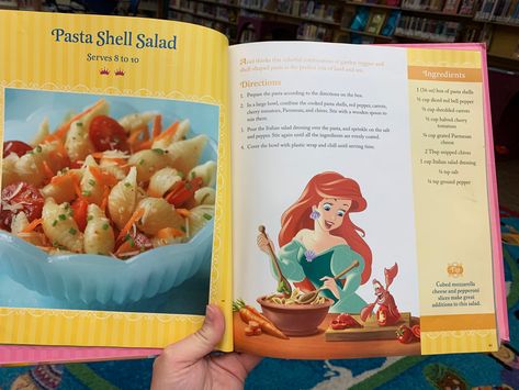 Disney Cookbook Recipes, Disney Cookbook, Cartoon Recipe, Disney Themed Food, Disney Movie Night Dinner, Movie Food, Disney Foods, Entertaining Appetizers, Disney Dishes