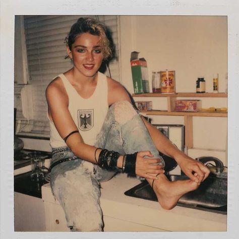 66 long-lost polaroids of madonna in '83 show a mega star on the verge - i-D Madonna Young, Madonna 80s, Madonna Photos, Unseen Images, Gossip Girls, Richard Avedon, Club Kids, Martin Scorsese, Alexandra Daddario