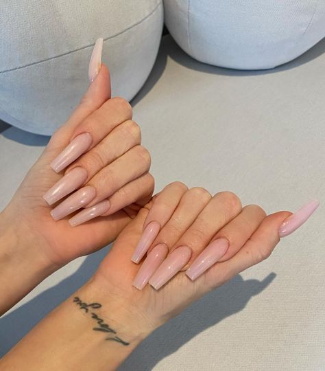 Khloe Kardashian Nails 2022, Khloe Kardashian Nails 2023, Kloe Kardashian Nails 2022, Khloe Kardashian Nails Acrylics, Khloe Nails, Mail Inspo 2022, Khloe Kardashian Nails, Nessa Nails, Kardashian Nails