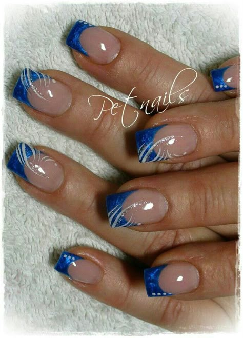 Toe Art Designs, Blue Manicure, Blue French Tip, Unghie Sfumate, Ultra Beauty, Acrylic Pink, Wedding Nails French, Fingernail Designs, Red Polish