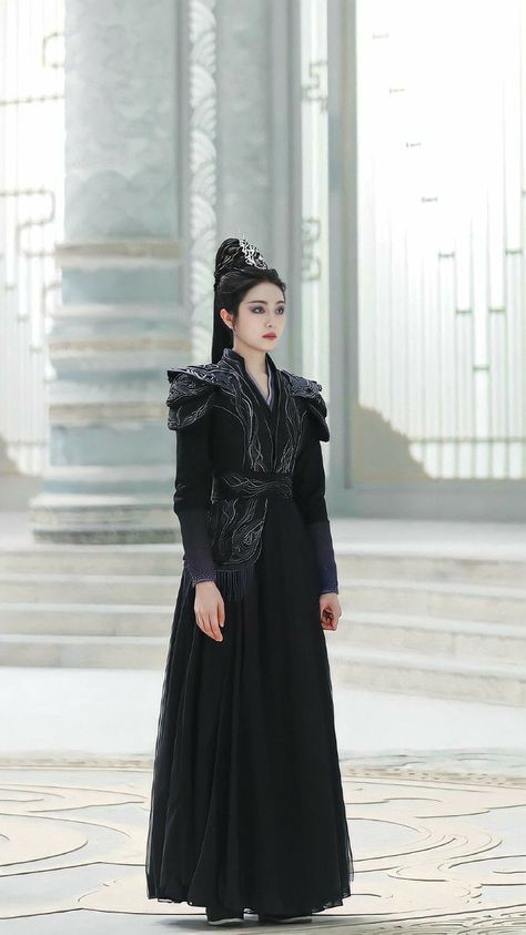 Black Hanfu, Ancient China Clothing, Chinese Princess Dress, Dynasty Clothing, Film China, Traditional Asian Dress, Chinese Accessories, Chinese Fashion Street, Chinese Style Dress