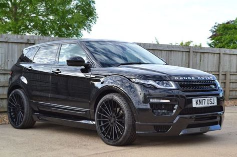 All Black Range Rover Evoque, Range Rover Evoque 2022, Diesel Metallic, Range Rover Black, Luxury Cars Range Rover, Used Land Rover, Range Rovers, Land Rover Range Rover Evoque, Bmw I3