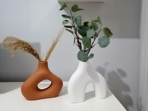 Ceramic Donut Vase-Circle Vase-Concrete Vase-O Shaped Vase Decor-Modern Art Decor Vase-Minimalist Vase-Ceramic Pottery-Dried Flower Vase-Handmade Vase-Decorative Vase-Vases-Nordic Ceramic Donut Vase Pottery, Auction Centerpieces, Ceramic Vases Handmade, Eclectic Vases, Circle Vase, Ceramic Donut, Donut Vase, Concrete Vase, Ceramic Vases Design