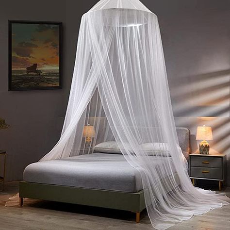 Mosquito Net Canopy, Girls Bed Canopy, Princess Canopy Bed, Mosquito Net Bed, Letto King Size, Simple Bed Designs, Bed Net, Canopy Bed Curtains, Cama King Size