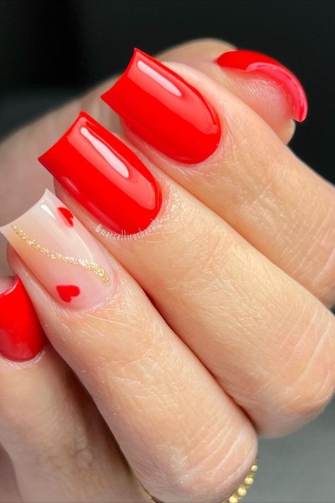 Pretty Valentine Nails, Red Glitter Nails Short, Plain Nude Nails, Short Nails Heart, Short Red Nails, Fun Nail Colors, Plain Nails, Valentine Nail Art, Plain Red