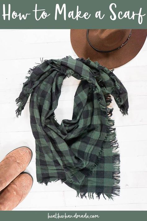 Keep warm with a blanket scarf! No sewing is required and it'll fold up perfectly for a large stocking! Flannel Scarf Diy, Diy Blanket Scarf, Scarf Fits, Make A Blanket, Plaid Flannel Fabric, Scarf Diy, Fall Sewing Projects, Stitching Projects, Diy Sewing Tutorials