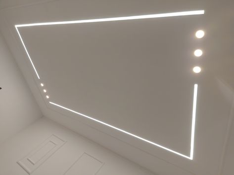 Profile Light Design Ideas, Drywall Led Lights, Profile Light Ideas, Profile Lights In Ceiling Design Bedroom, Bedroom Profile Light, Ceiling Design Profile Light, Led Profile Plafond, Profile Led Light In Ceiling, Room Pop Designs