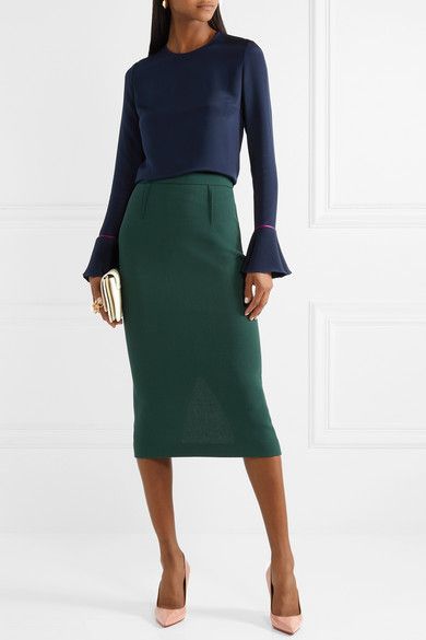 Wool Pencil Skirt Outfit, Long Skirt Outfits For Summer, Pencil Skirt Diy, Pencil Skirt Outfit, Pencil Dress Outfit, Pencil Skirt Fashion, Satin Pencil Skirt, Office Suits, Pencil Skirt Work