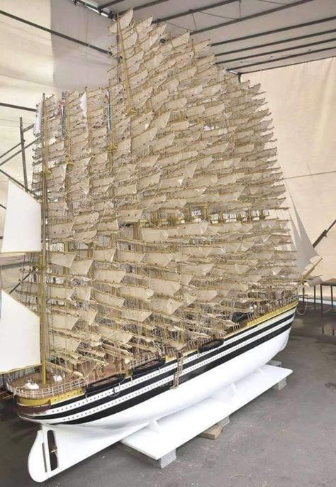 Tall Ship Model, Model Sailing Ships, Ship In Bottle, Free Energy Projects, Model Sailboat, Funny Random, Model Hobbies, Perfect Model, For Your Eyes Only