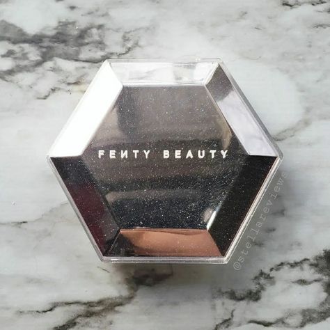 Fenty Beauty Diamond Bomb highlighter in front of a marble background Fenty Beauty Diamond, Diamond Veil, Rihanna Diamonds, Makeup Highlighter, Fenty Beauty, Beauty Room, Safe Place, Ulta Beauty, Makeup Products