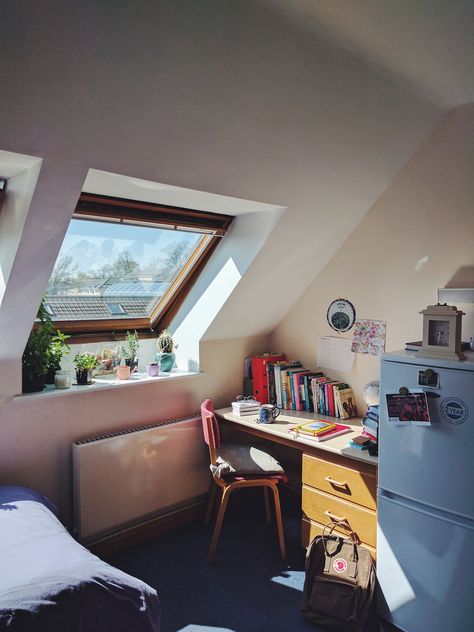 student room Study Space Ideas, Student Room, University Of Cambridge, Student Accommodation, Attic Bedroom, My Teacher, Space Ideas, Useful Information, Aesthetic Rooms