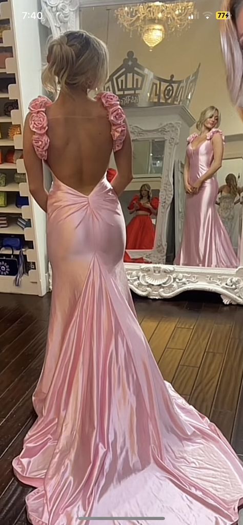 Pink Prom Dress Brunette, Prom Dresses For Dirty Blonde Hair, Blonde Prom Dress, Pink Silk Prom Dress, Pink Prom Dress Ideas, Light Pink Prom Dresses, Light Pink Formal Dresses, Light Pink Prom Dress, Senior Things