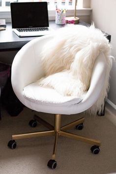 SKRUVSTA ikea hack, diy gold office chair, boconcept sheepskin throw Farmhouse Office Chairs, Gold Office Chair, Office Chair Diy, Gorgeous Farmhouse, Farmhouse Office, Gold Office, Easy Ikea Hack, Diy Gold, Ikea Chair