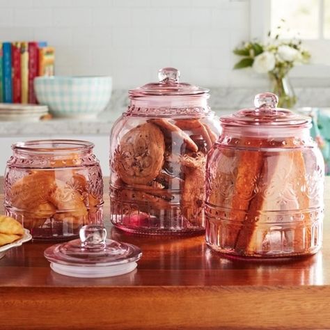 A set of three glass storage canisters from the Pioneer Woman collection so you can store all the amazing treats you'll be baking with the above bakeware set! Is there anything in the world that brings more joy than a cookie jar full of perfectly chewy cookies?! Get this set and you're basically buying edible joy. Country Tablescapes, Champagne Christmas, Glass Kitchen Canisters, Pioneer Woman Ree Drummond, Pioneer Woman Kitchen, Purple Kitchen, Kitchen Wall Hangings, Kitchen Canister Set, Ree Drummond