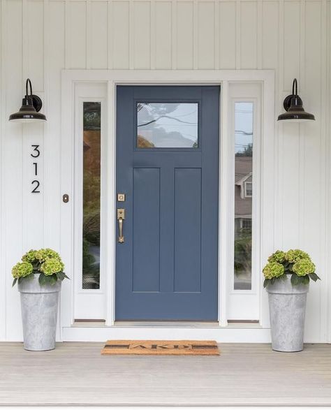 Benjamin Moore Newburyport Blue Blue Front Door, Front Door Paint Colors, Farmhouse Front Door, Door Paint Colors, Front Door Entrance, Painted Front Doors, House Front Door, Farmhouse Front, Front Door Colors