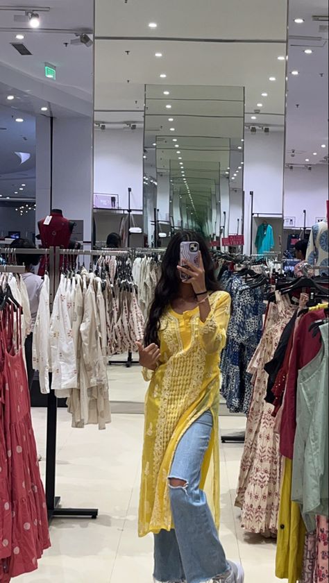 Girl In Kurti Aesthetic, Wide Leg Jeans With Kurti, Yellow Kurti With Jeans, Chikenkari Dress Ideas Kurti, Blue Kurti Outfit, Kurti With Jeans Aesthetic, Long Kurta With Jeans, Chikankari Kurta With Jeans, Chikankari Kurti With Jeans