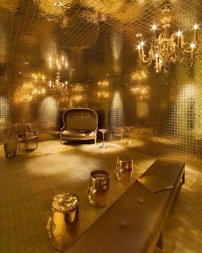 Gold Interior Design, Gold Rooms, Gold Everything, Apartment Decoration, Gold Aesthetic, Gold Interior, Décor Boho, Top Interior Designers, Club Design