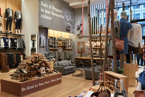 Concept Stores, Snowboard Shop, Retail Store Interior, Interior Fit Out, Leather Store, Retail Concepts, Store Interiors, Leather Wall, Retail Merchandising