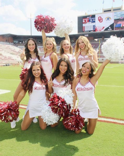 Dance Team Photography, Cheer Fits, Tcu Cheerleaders, Pom Team, Dance Team Photos, Cheer Photos, Dance Pics, Cheer Pics, Alabama Football Roll Tide