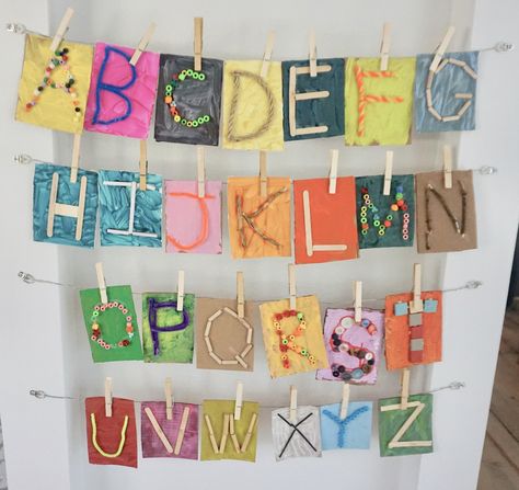 Blog — Roots & Wings Montessori Pre K Classroom Set Up, Reggio Art Center, Reggio Emilia Documentation, Abordagem Reggio Emilia, Diy Alphabet Letters, Art Center Preschool, Reggio Art, Reggio Inspired Classrooms, Toddler Curriculum