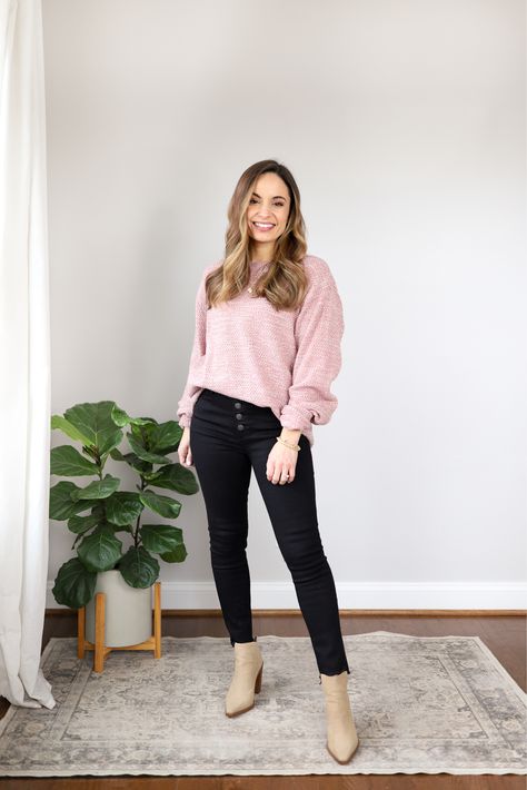 The Slouchy Light Rose Pink Bubble … curated on LTK Pink Sweater Outfit Winter, Outfits Black Jeans, Jeans Date Night Outfit, Outfits With Black Jeans, Pink Sweater Outfit, Night Out Outfit Classy, Jeans Pumps, Night Outfits Winter, Casual Date Night Outfit