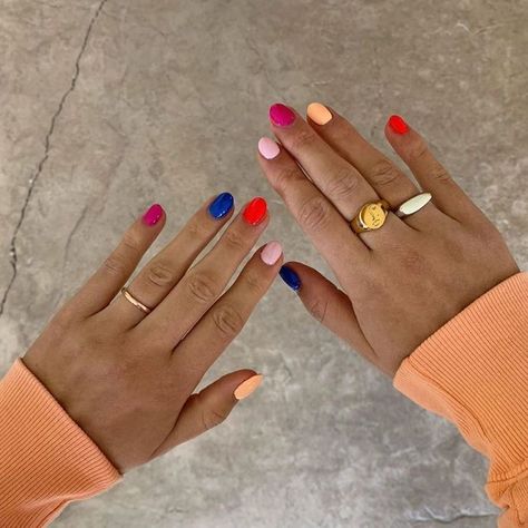 Nails And Rings, Multicolored Nails, Makeup Nails Designs, Party Nails, Orange Nails, Minimalist Nails, Dream Nails, Funky Nails, Chrome Nails