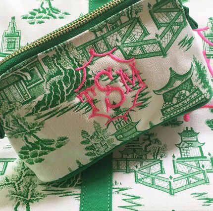 Romantic Essence, Green Chinoiserie, Preppy Things, Personalized Cosmetic Bags, Abc Order, Chinoiserie Chic, Machine Embroidery Projects, Embroidery Monogram, Embroidered Monogram