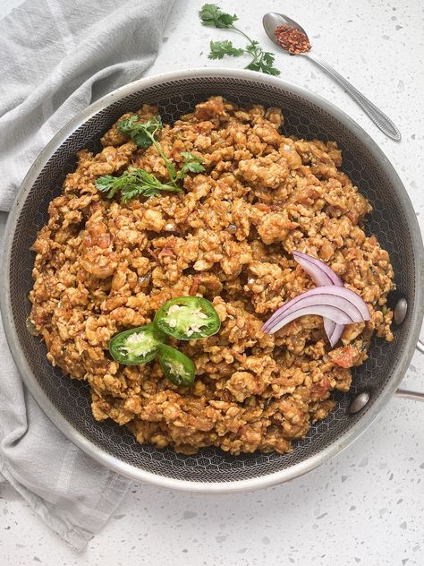 Indian Chicken Kheema (Keema) Recipe | The Curry Mommy Chicken Kheema Recipe Indian, Kheema Recipe Indian, Keema Recipe Indian, Chicken Keema Recipe Indian, Chicken Kheema Recipe, Turkey Keema, Desi Dinner, Qeema Recipe, Chicken Keema Recipe