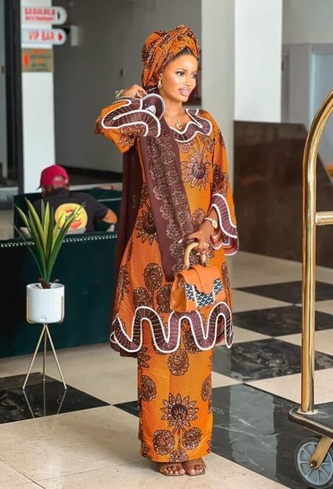 Latest and Best Pictures of Ankara Styles Arewa Hausa Ankara Skirt And Blouse, Latest Skirt And Blouse Ankara Styles, Abaya Designs With Ankara, Ankara Fashion Latest, Ankara Long Gown Styles With Peplum, Ankara Gown With Peplum, African Design Dresses Ankara, Hausa Styles For Women, Arewa Hausa Styles