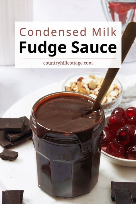 Hot Fudge Sauce Recipe Easy, Waffle Chocolate Sauce, Chocolate Fudge Sauce For Cake, Chocolate Caramel Sauce, Chocolate Fudge Sauce For Ice Cream, Fudge Sauce For Cake, Ice Cream Sauce Recipes, Hot Fudge Sauce For Ice Cream, Chocolate Sauce For Cheesecake