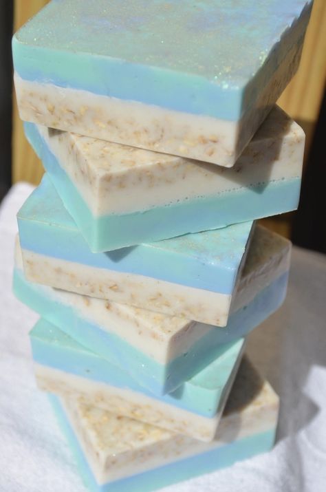 Goat Milk Soap Recipe, Milk Soap Recipe, Savon Diy, Soap Melt And Pour, Melt And Pour Soap, Soap Making Recipes, Soap Ideas, Melt And Pour, Beach Side