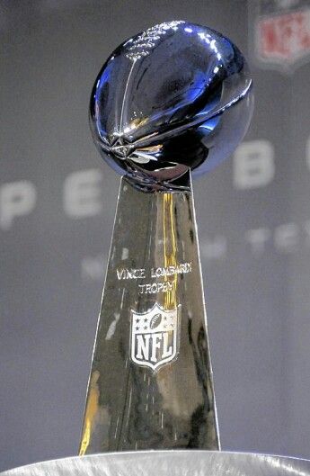 Superbowl Trophy, Nfl Trophy, Superbowl Poster, Vince Lombardi Trophy, Mvp Trophy, Vision Boarding, Lombardi Trophy, Team Wallpaper, Vince Lombardi