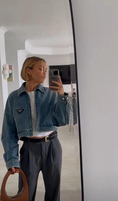 Tammy Hembrow Hair, Italy Outfits Women, Italian Summer Style, Black Boyfriend Jeans, Yellow Long Dress, Tammy Hembrow, Calm Fits, Pink Long Dress, Cute Short Dresses