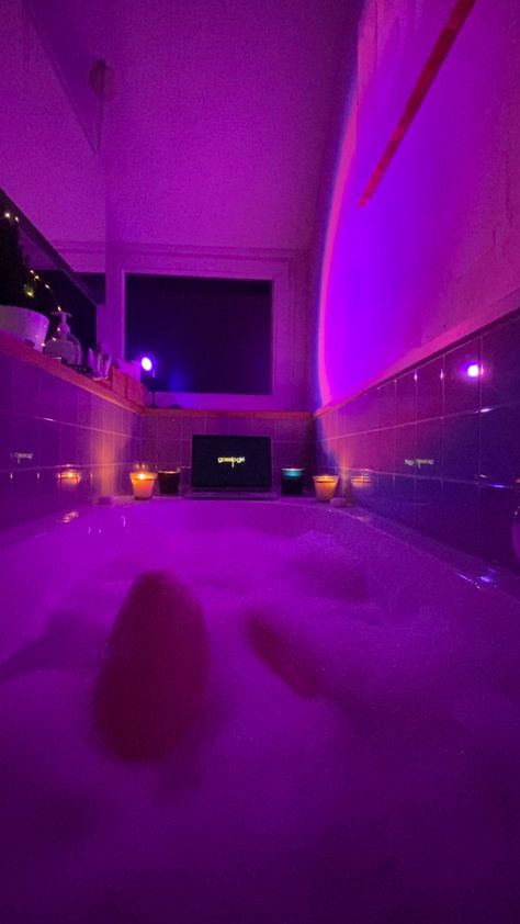 Bathroom Background, Purple Bath, Bath Aesthetic, Dream Bath, Aesthetic Bathroom, Dream Apartment Decor, Future Apartment Decor, Aesthetic Purple, Bath Bathroom