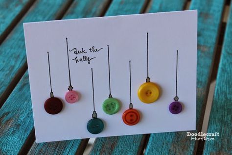 Button Ornaments Diy, Button Christmas Cards, Button Ornaments, Christmas Card Ornaments, Ornament Card, 카드 디자인, Homemade Christmas Cards, Navidad Diy, Christmas Tree Cards