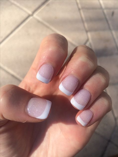 French manicure sparkle glitter Nexgen for a wedding Sparkly French Manicure, Sparkle French Manicure, Manicure Sparkle, Nude Nail Art, Gel Manicure Designs, French Manicure Acrylic Nails, Glitter Ideas, Gel Manicure Colors, Glitter French Nails