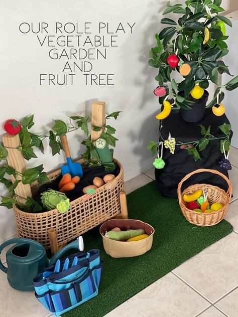 Kitchen Role Play Area Eyfs, Olivers Vegetables Eyfs, Olivers Vegetables, Dramatic Play Centers Preschool, Preschool September, Ece Activities, Kindergarten Inquiry, Community Programs, Creative Curriculum Preschool